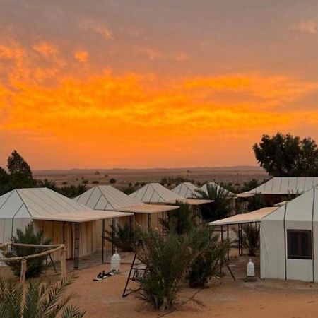 Sahara Traveling Camp Hotel Merzouga Exterior foto
